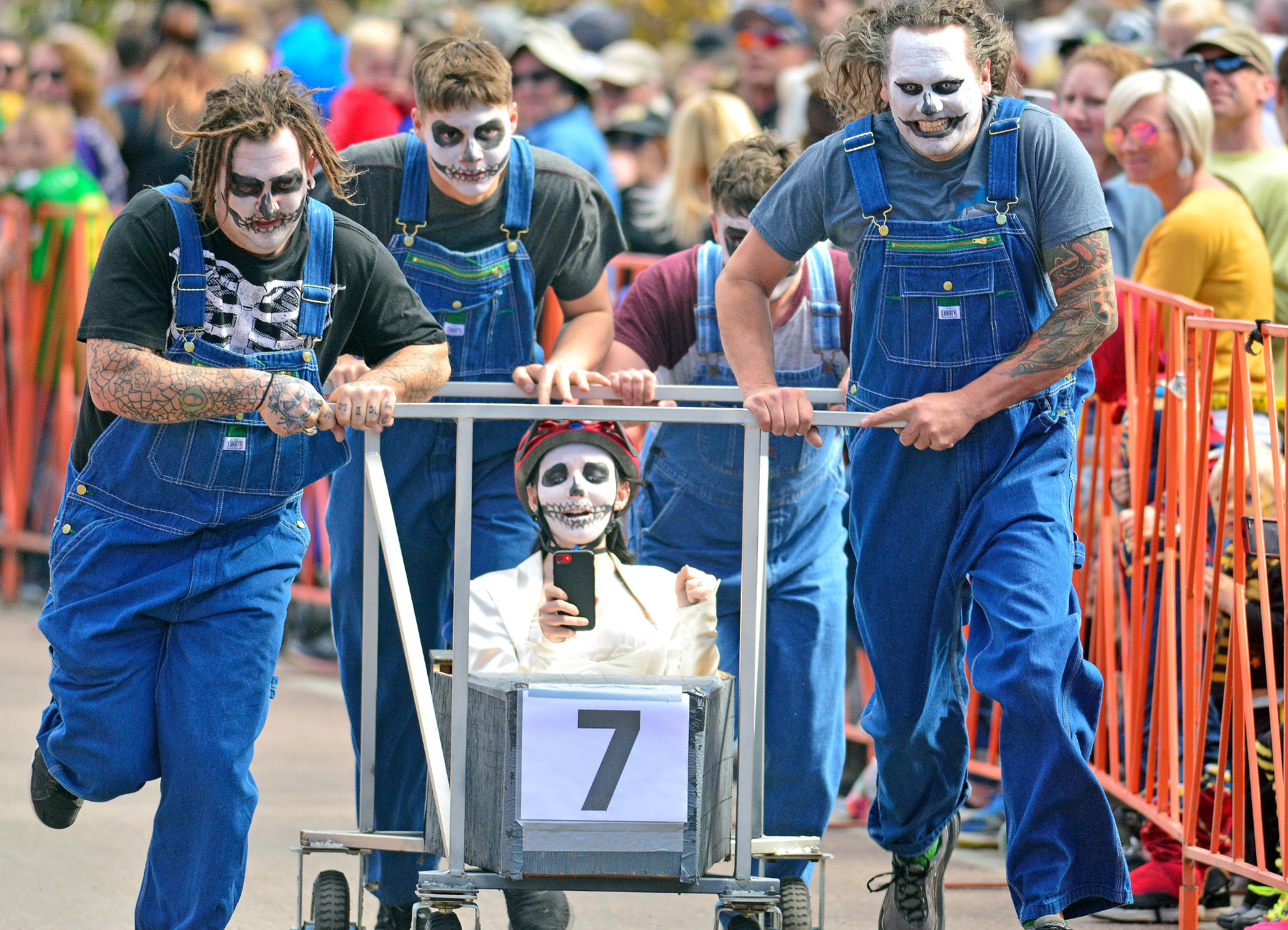 Bulletin file photo. The “Day of the Dead” team won the Best Coffin award and took fifth place in 2019.